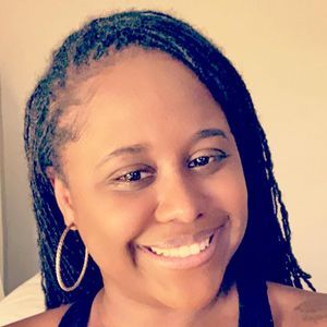 Meet your Posher, Marissa